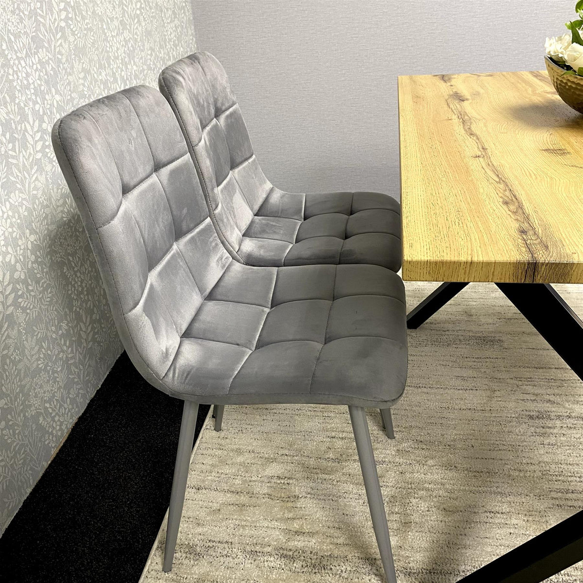 Modern Dining Table Set with Padded Bench and 2 Grey Velvet Chairs – Wood Effect Tabletop with X-Shaped Metal Legs – Stylish Kitchen or Dining Room Furniture