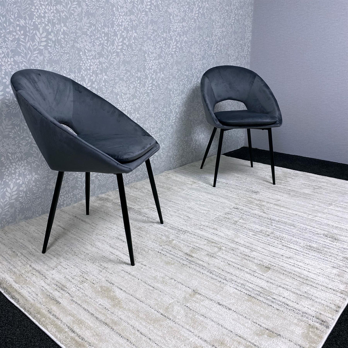 Set of 2 Grey Velvet Dining Chair Modern Metal Legs for Living Room and Office