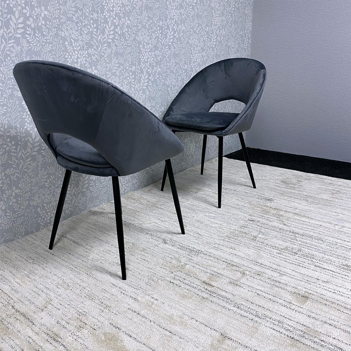 Set of 2 Grey Velvet Dining Chair Modern Metal Legs for Living Room and Office