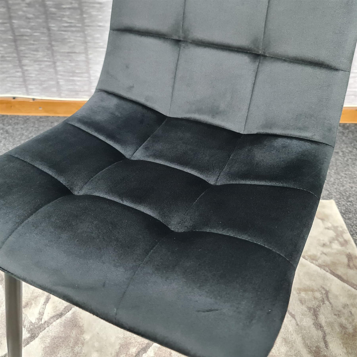 Dining Table and 4 Chairs Round Glass Table 4 Black Velvet Chairs Dining Set